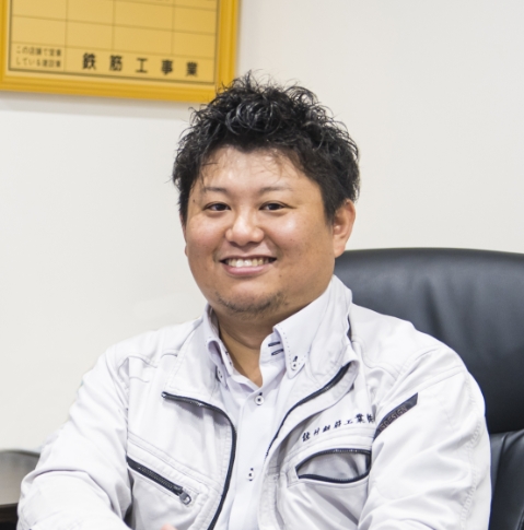 写真:代表取締役 佐竹亮次